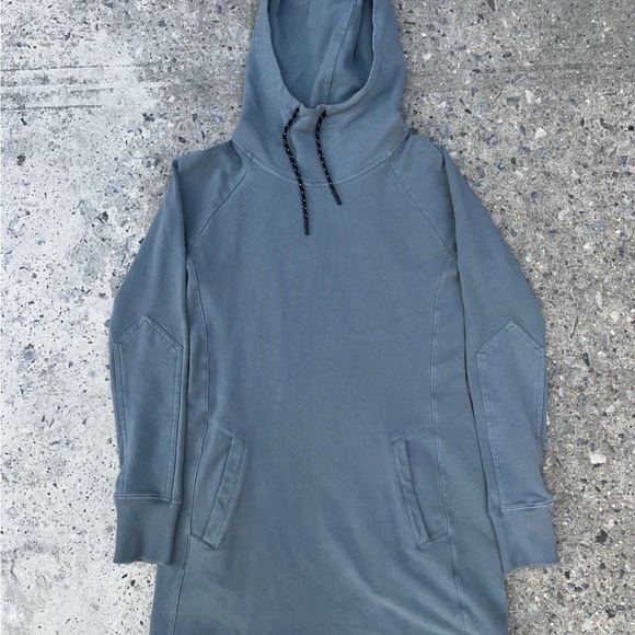 American Giant Hoodie Womens XS Blue Gray Heavy Pockets USA Made Cotton Outdoors - Picture 1 of 9